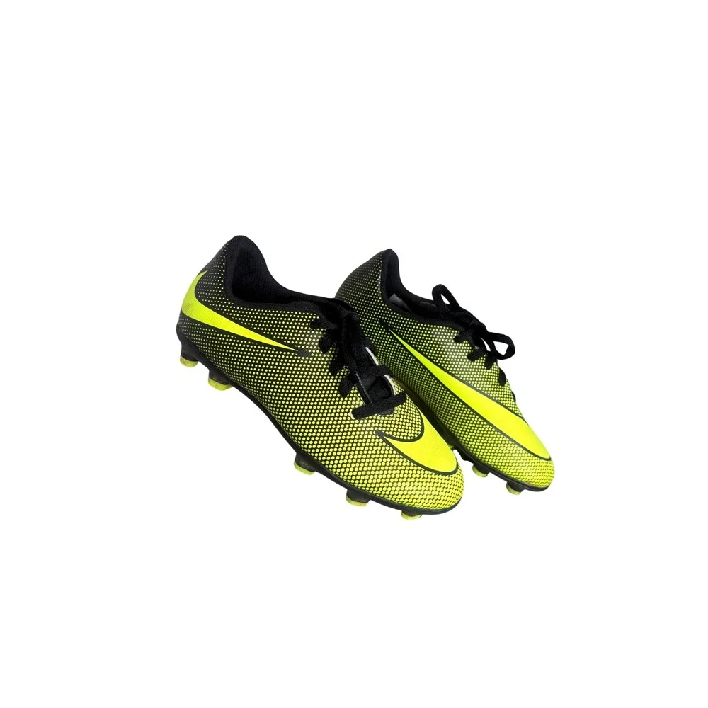 Nike Soccer Cleats Neon Yellow Black Honeycomb Pattern Athletic Size 6Y